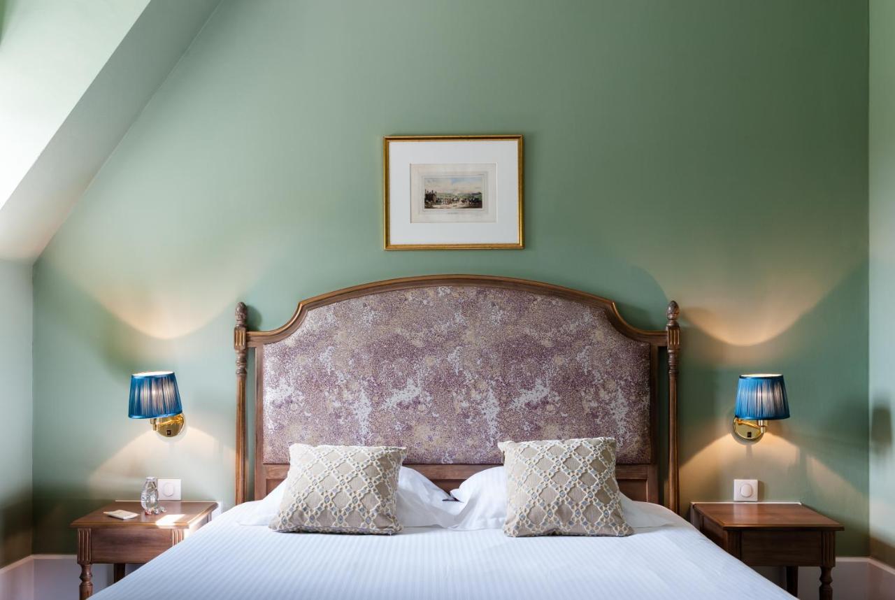 Hotel Château De 4*